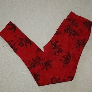 LuLaRoe Cupid Print Leggings